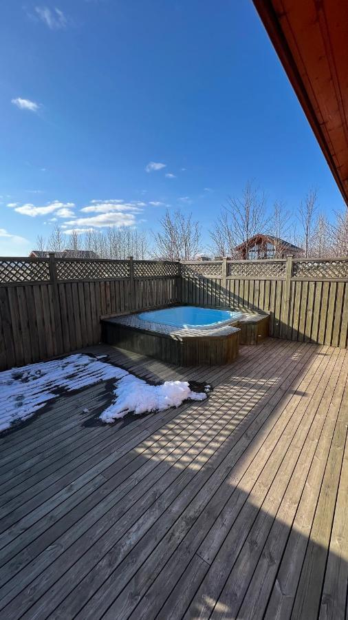 Minniborgir Cabins Exterior photo